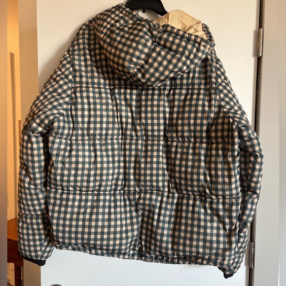 The Very Warm Puffer Coat - Picture 3 of 7